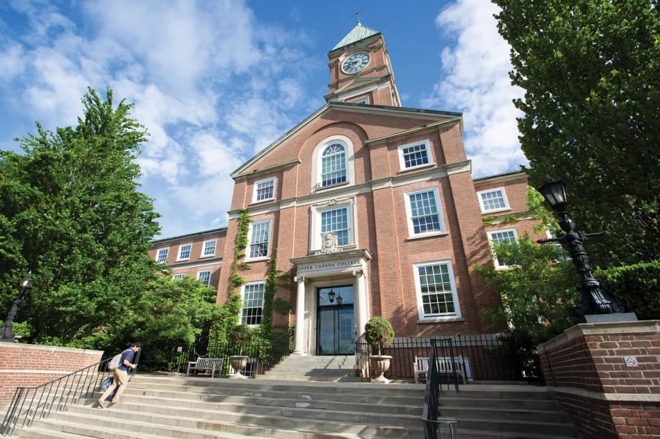Schools & Universities 7