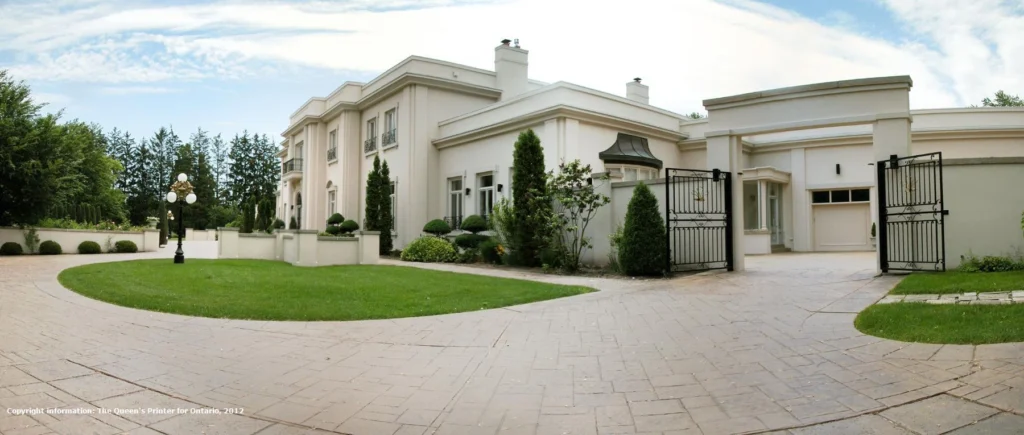Luxury Villas 18