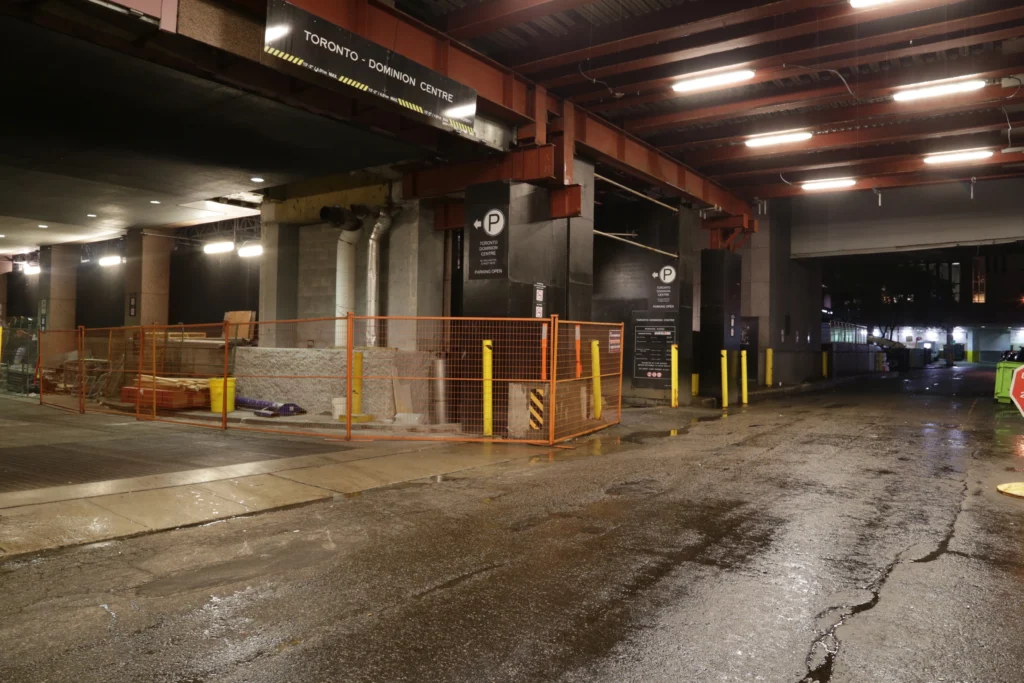 Warehouses / Factories / Industrial Areas 7