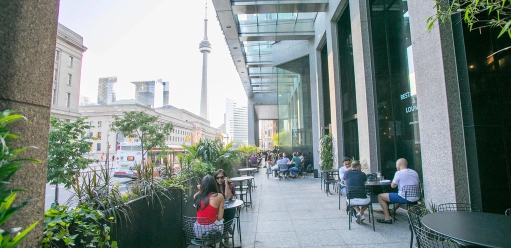 Restaurants 34