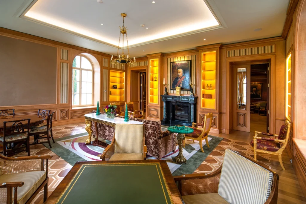 Luxury Villas 5