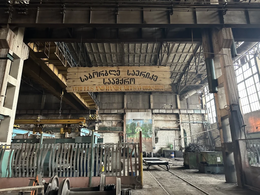 Warehouses / Factories / Industrial Areas 12