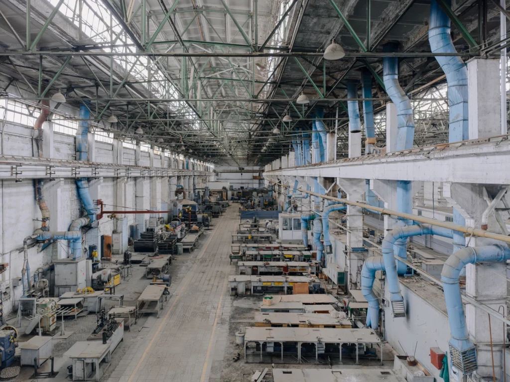Warehouses / Factories / Industrial Areas 15