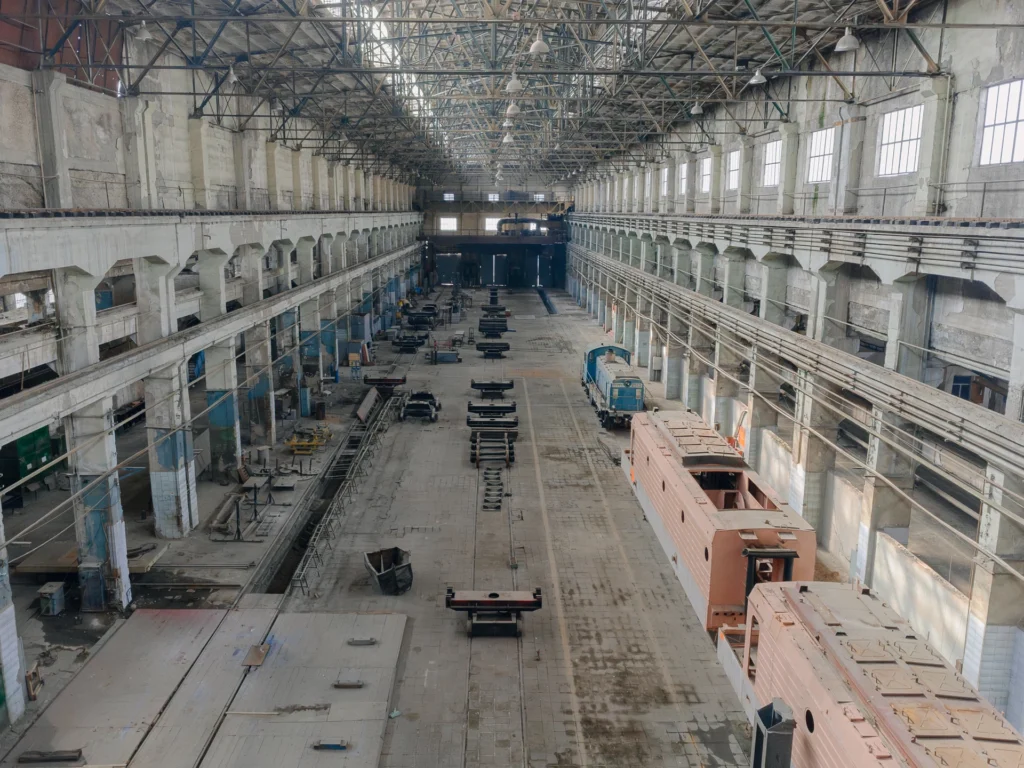 Warehouses / Factories / Industrial Areas 16