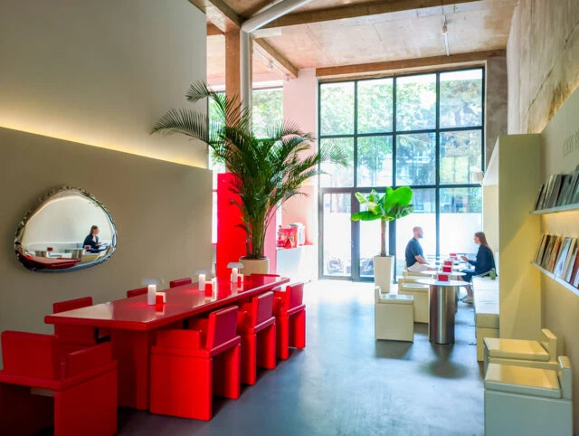 Restaurants 13