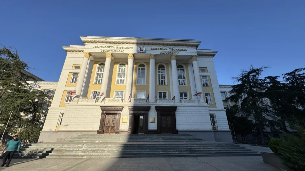 Schools & Universities 16