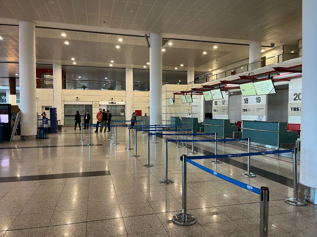 Transport / Roads / Train Stations / Airport 39