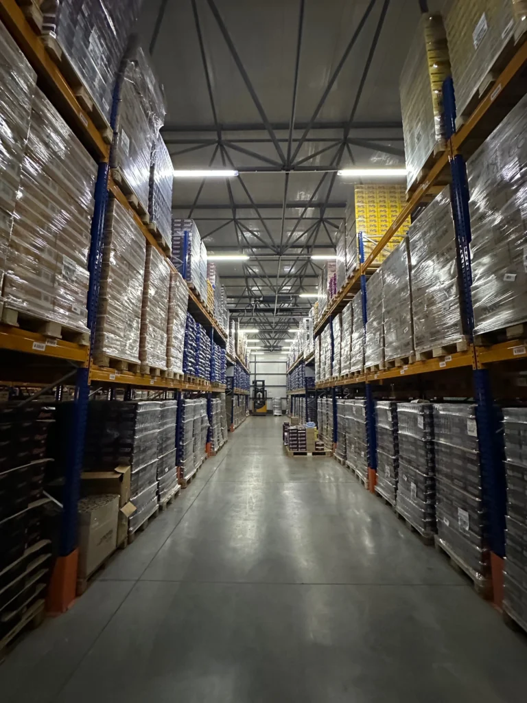 Warehouses / Factories / Industrial Areas 21