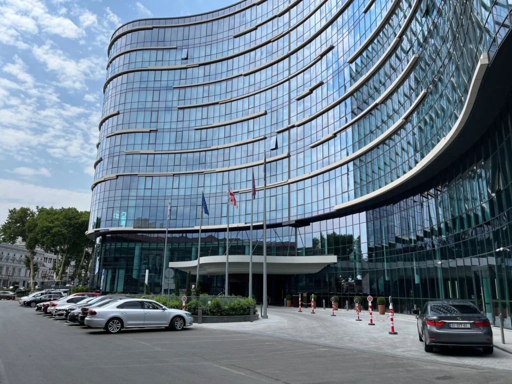 Modern / Business City Streets 18