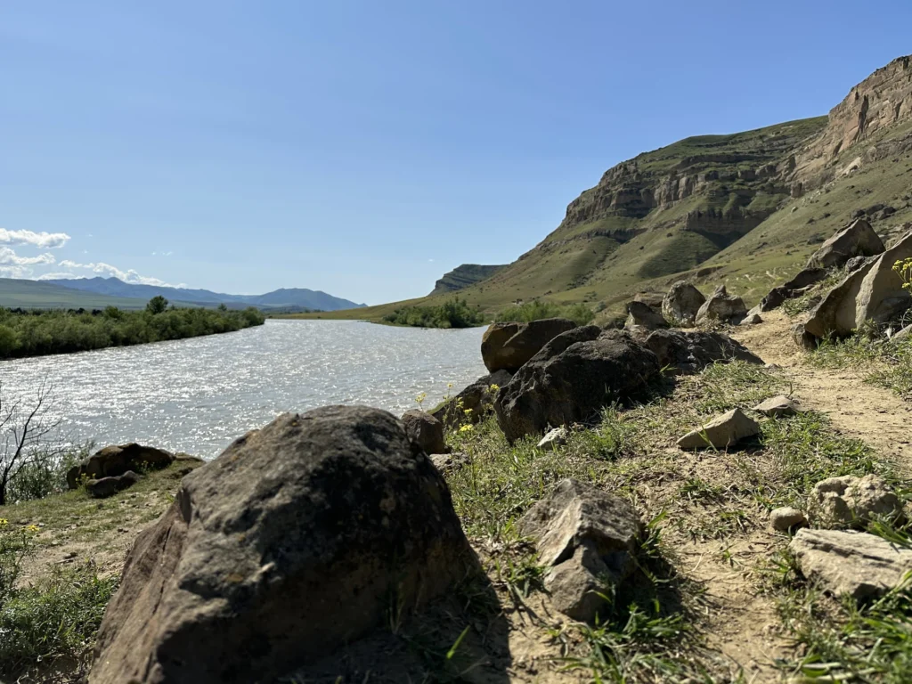 Rivers / Lakes 12