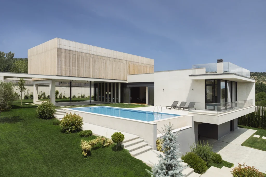 Luxury Villas 17
