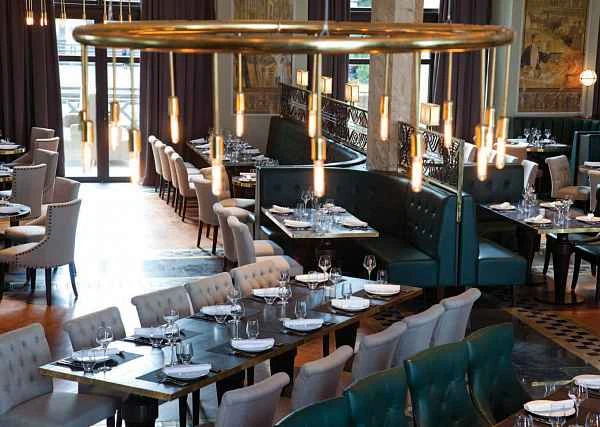 Restaurants 21