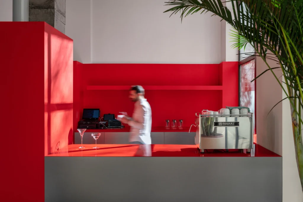 Restaurants 25