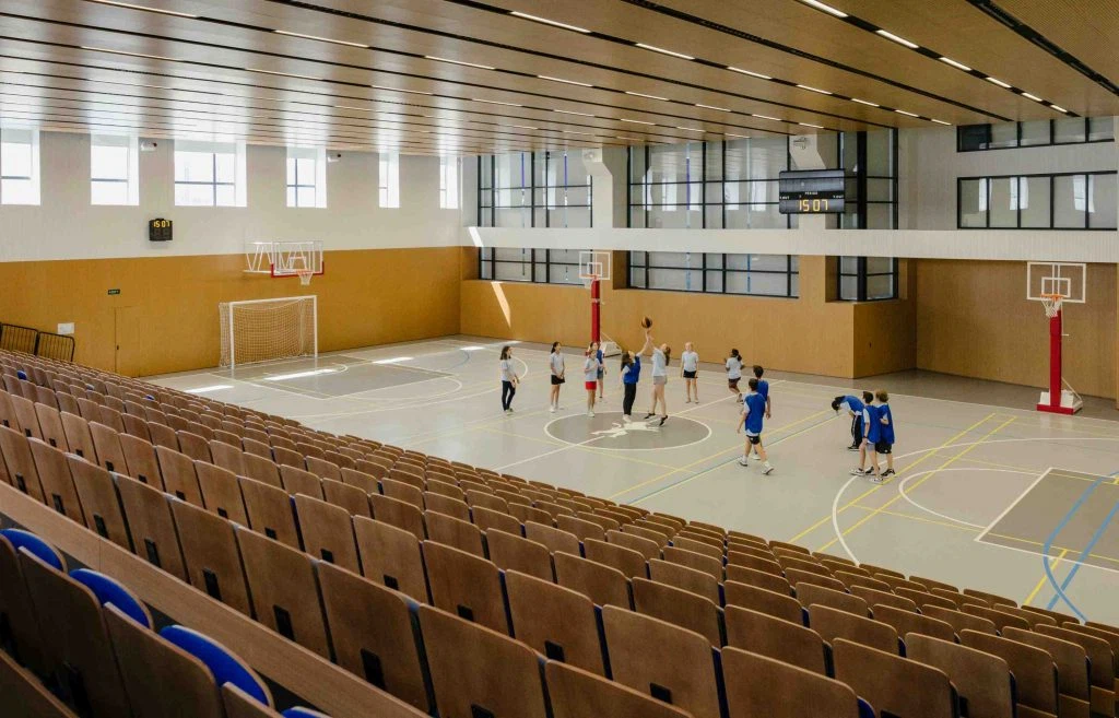 Schools & Universities 29