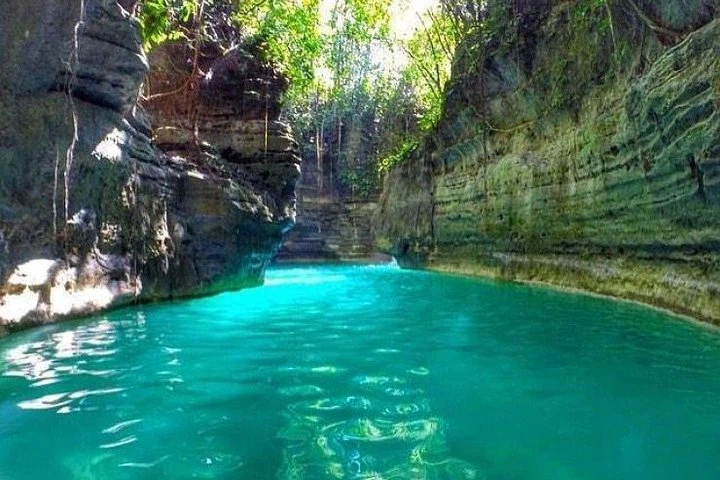 Canyons 8