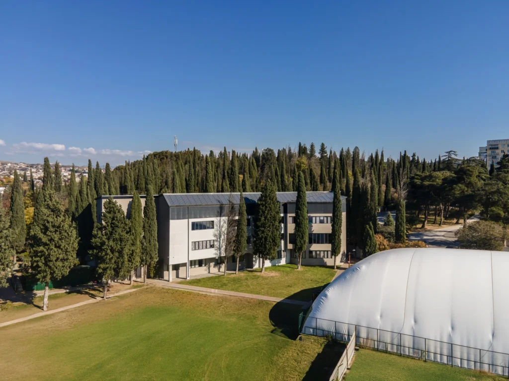 Schools & Universities 35