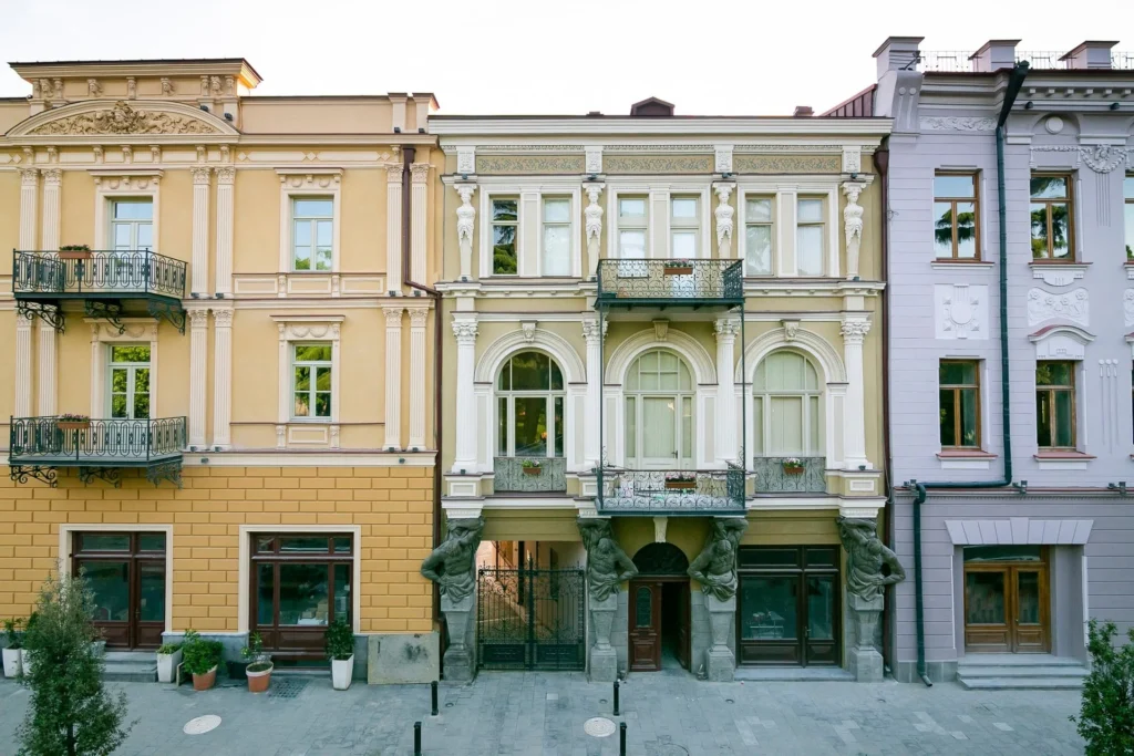 Historic Old Towns 48