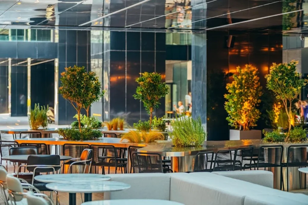 Restaurants 39