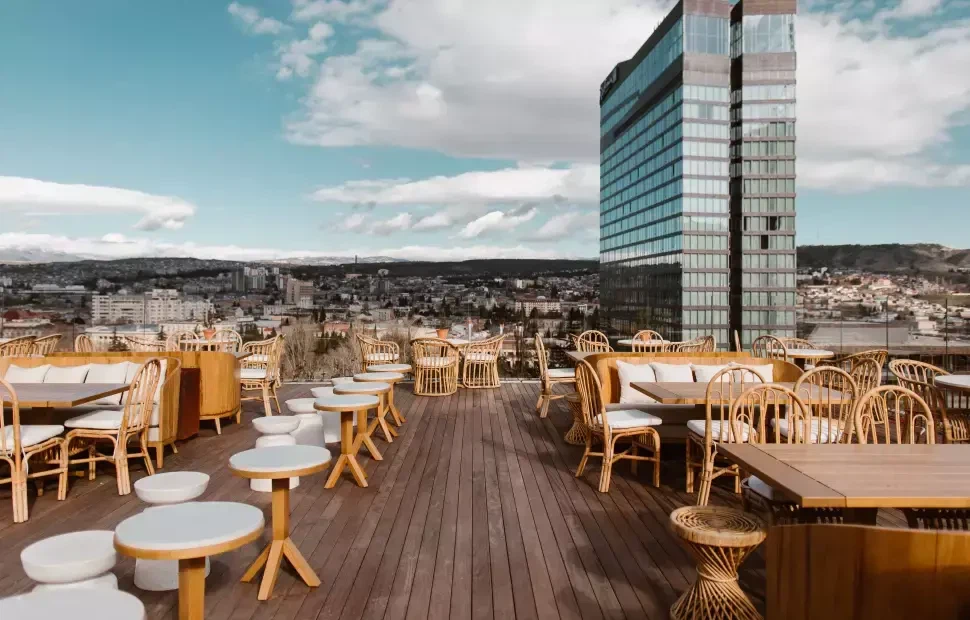 Restaurants 43