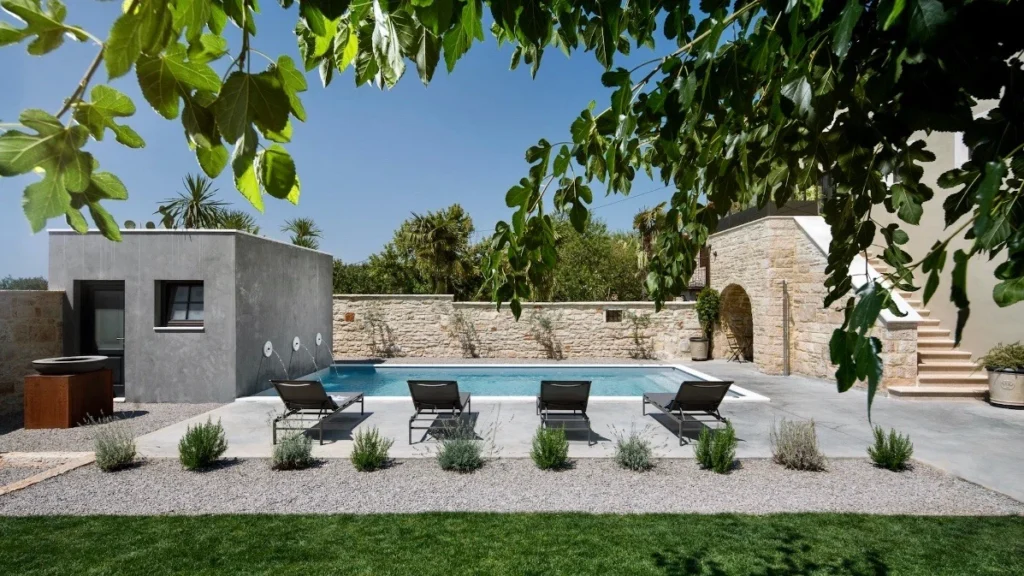 Luxury Villas 10