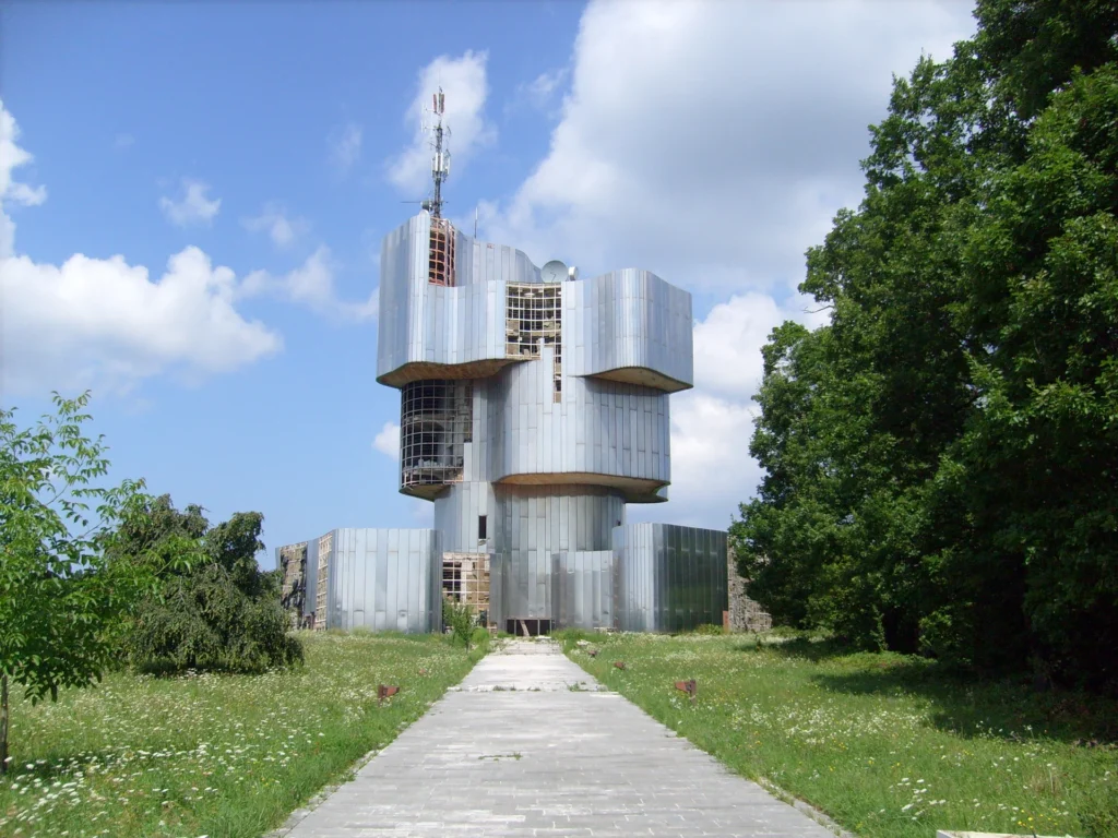 Brutalist 10