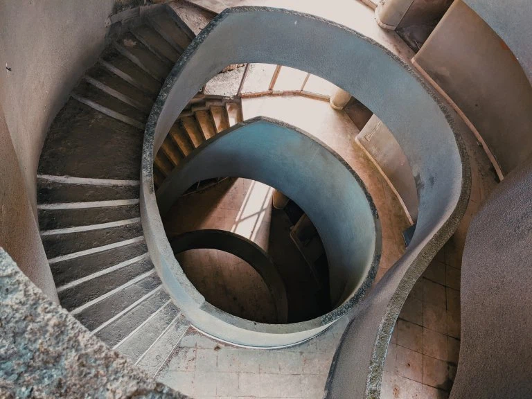 Brutalist 16