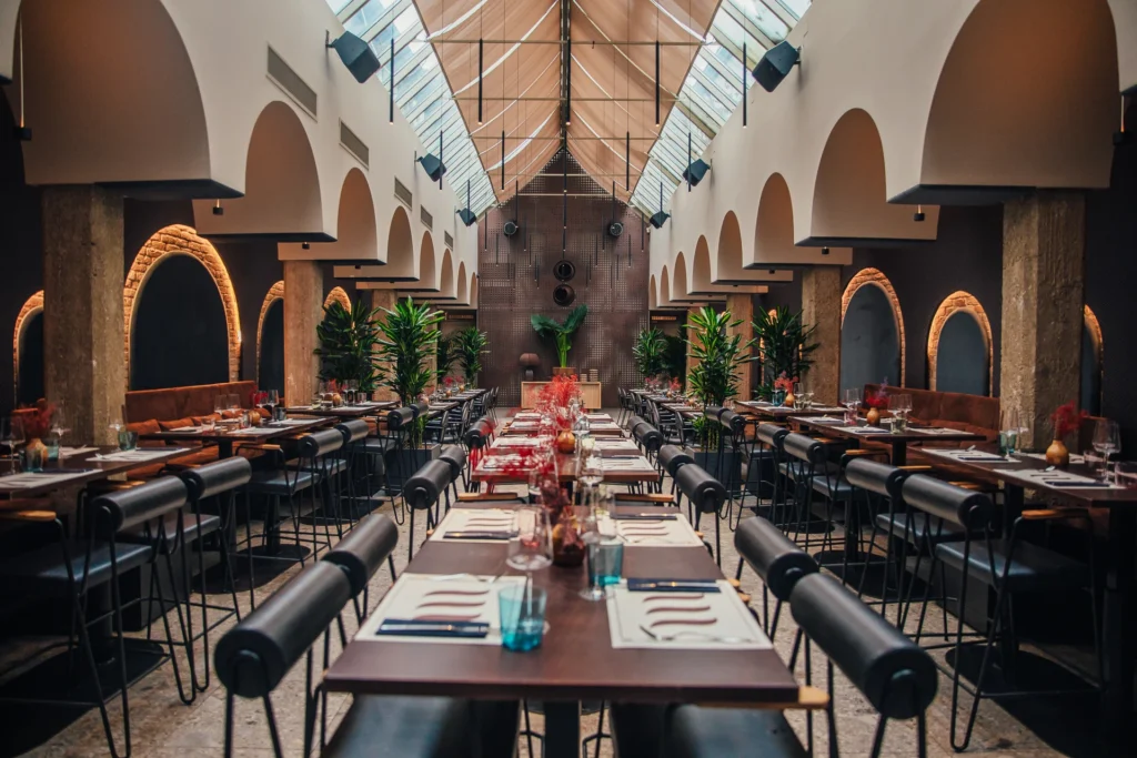 Restaurants 12