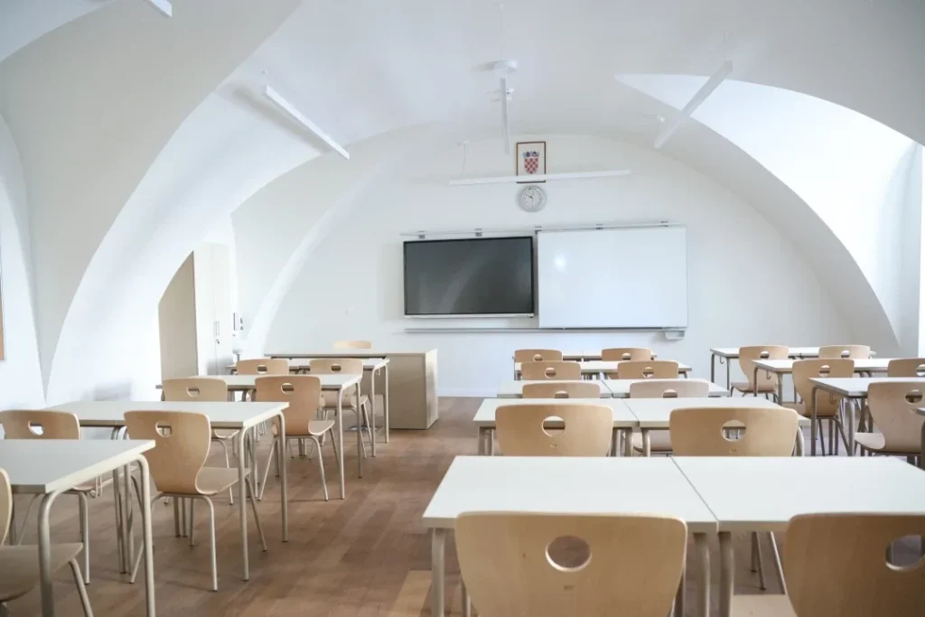 School & Universities 13