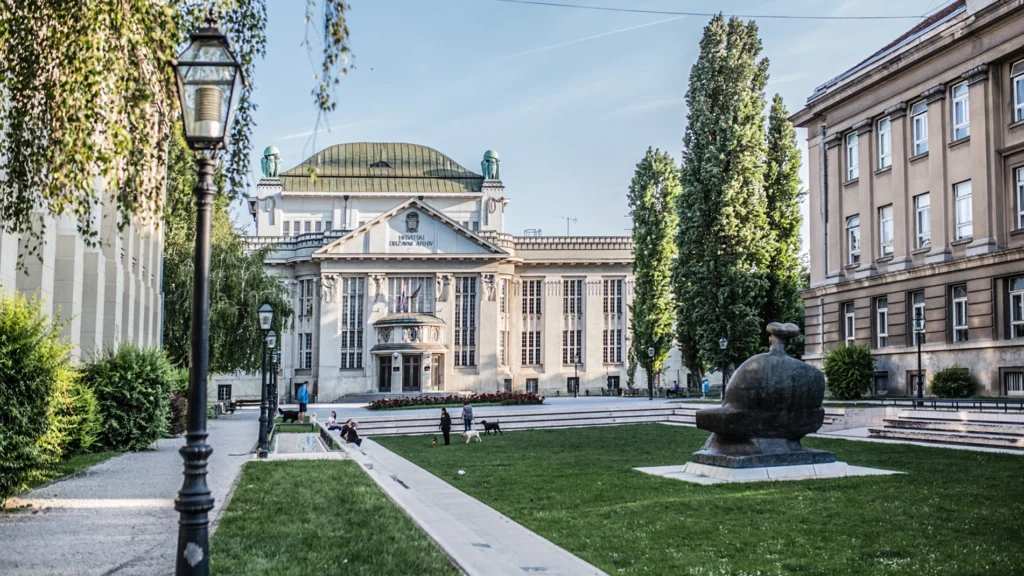 School & Universities 35
