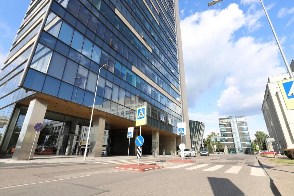 Modern / Business City Streets 4