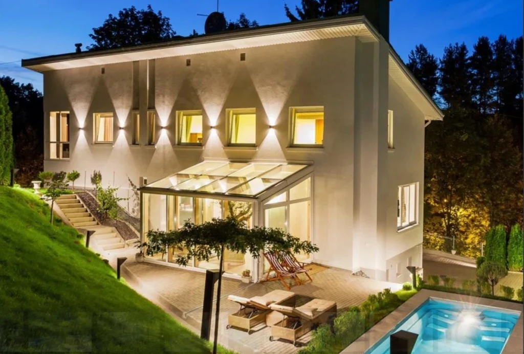Luxury Villas 4