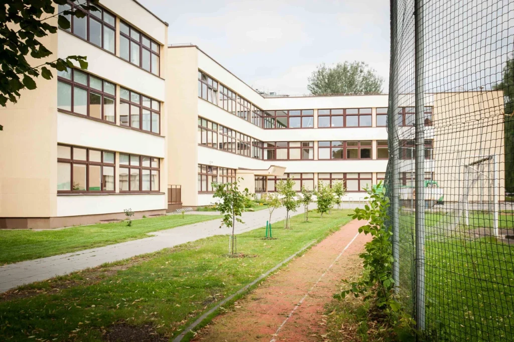 Schools & Universities 8