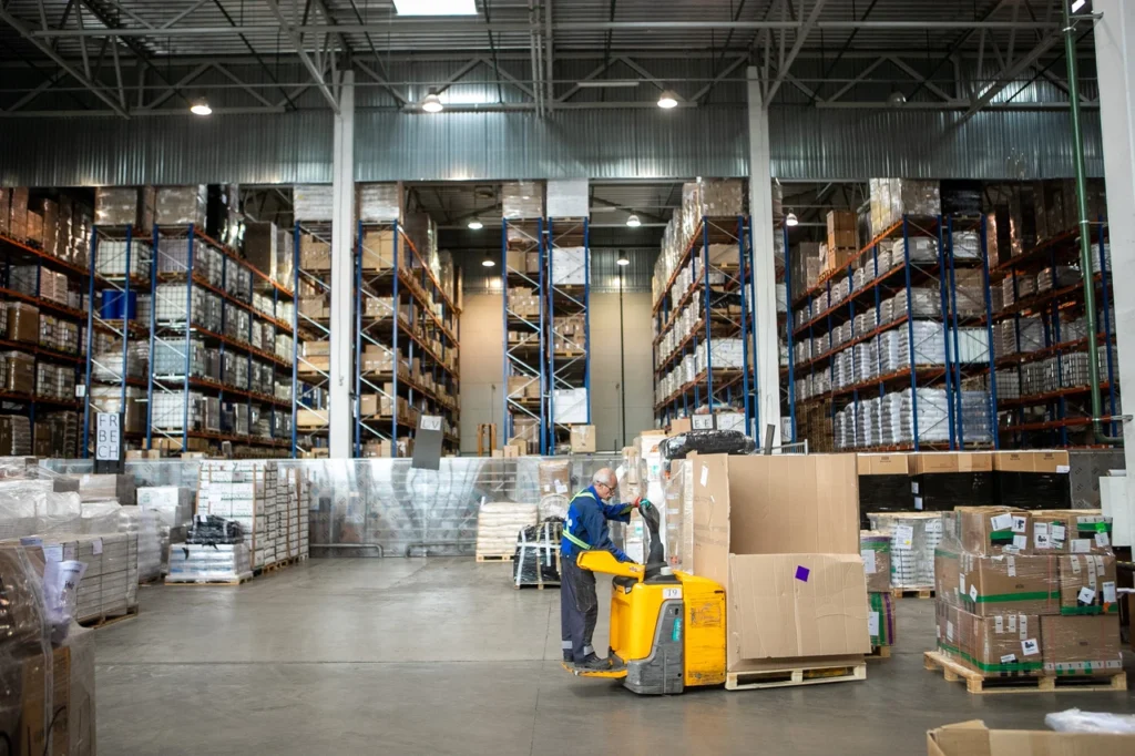 Warehouses / Factories / Industrial Areas 5