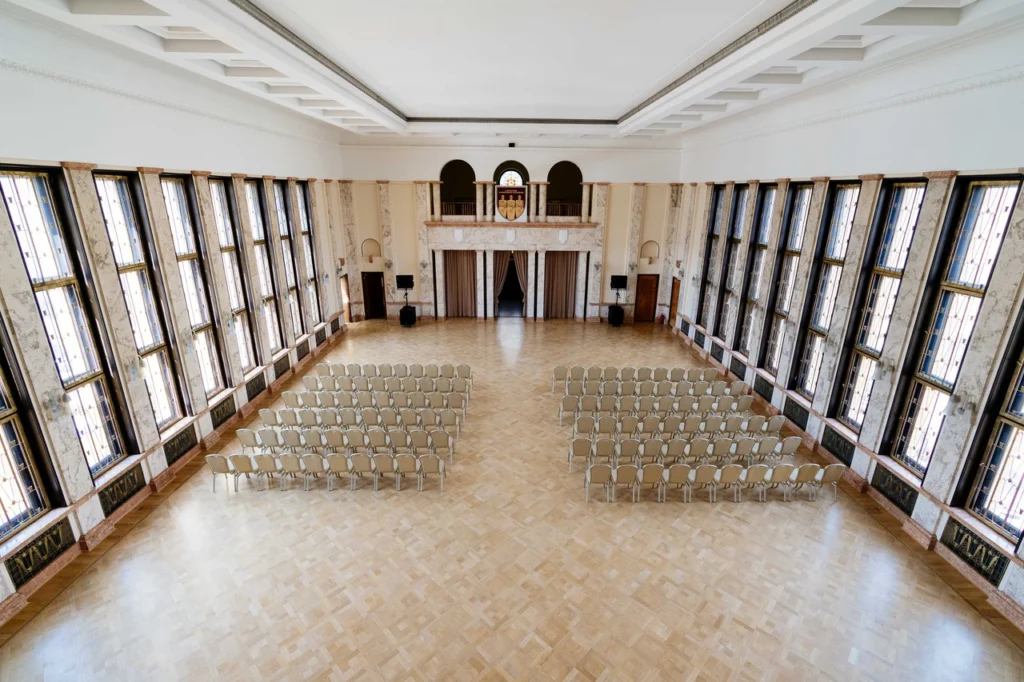 Event Spaces 8