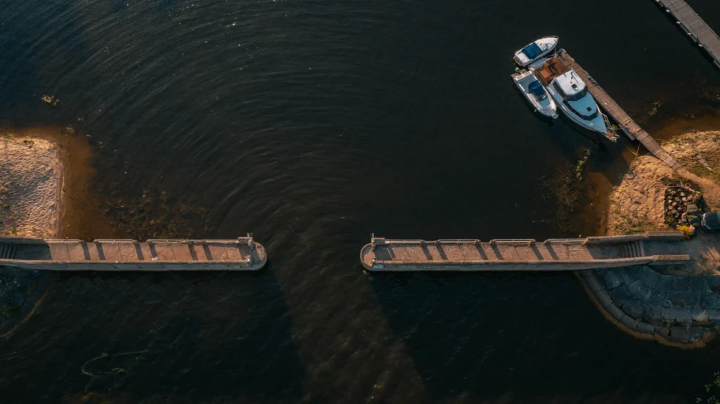 Rivers / Lakes 6