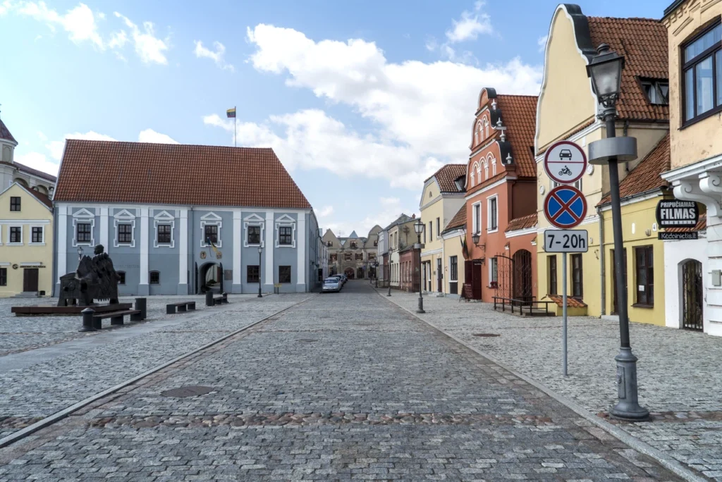 Historic Old Towns 11