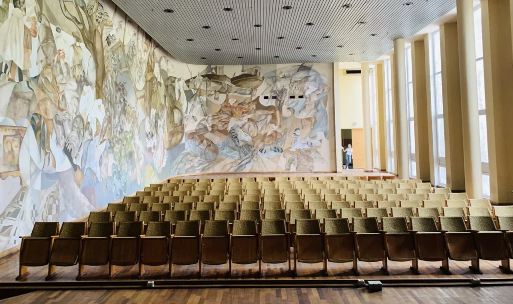 Event Spaces 10