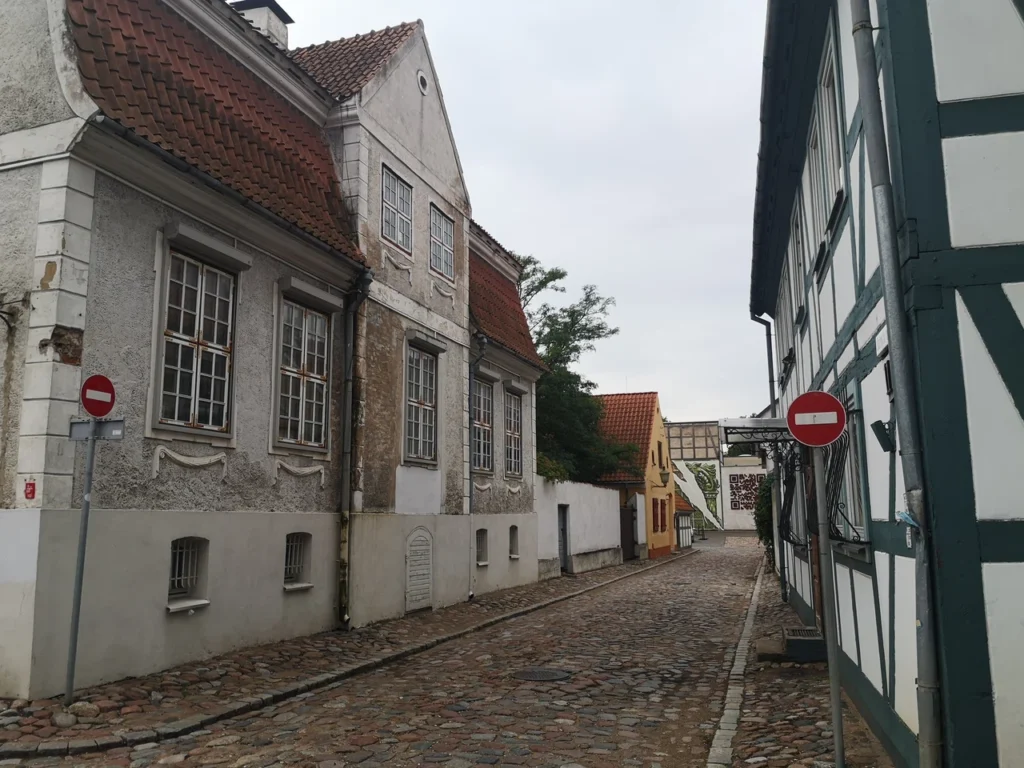Historic Old Towns 12