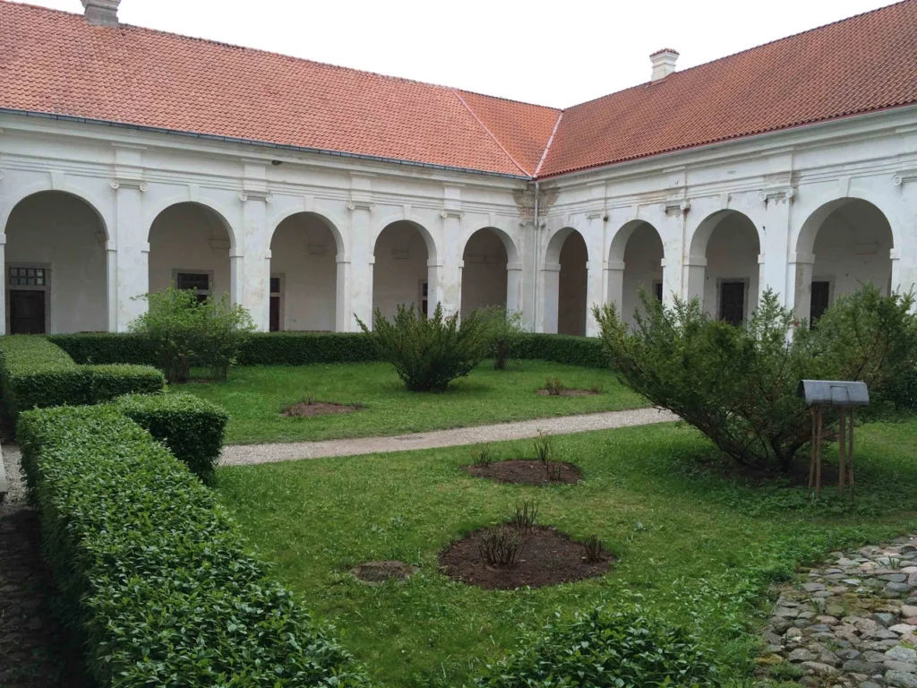 Schools & Universities 29
