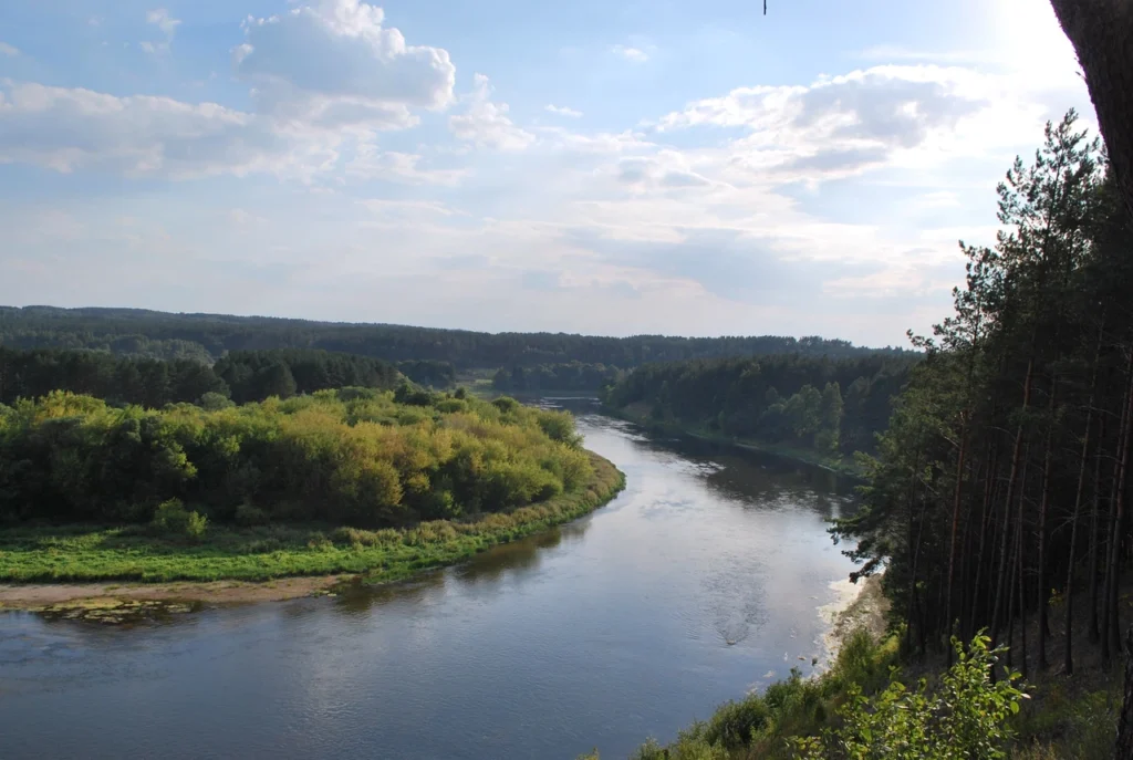 Rivers / Lakes 18