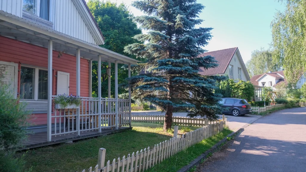 Residential Neighborhoods 21