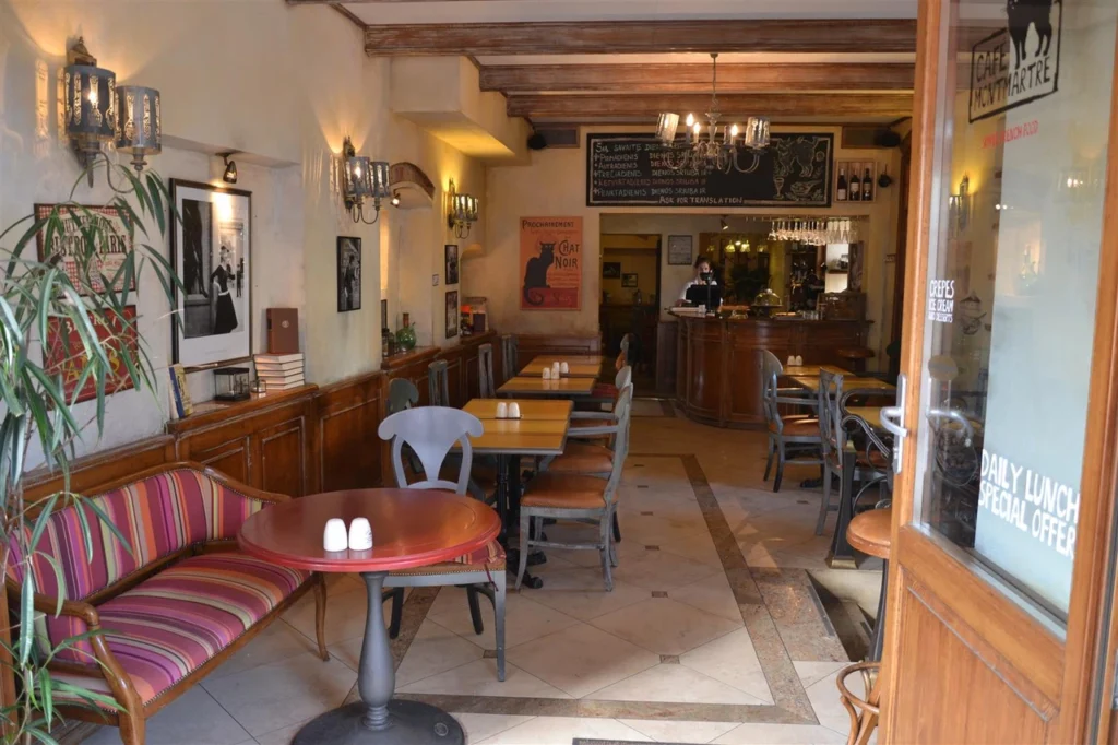 Restaurants 32