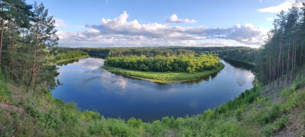Rivers / Lakes 27