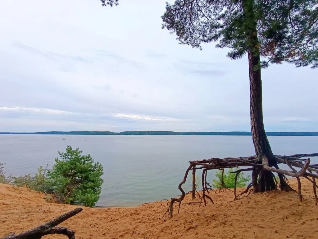 Rivers / Lakes 28