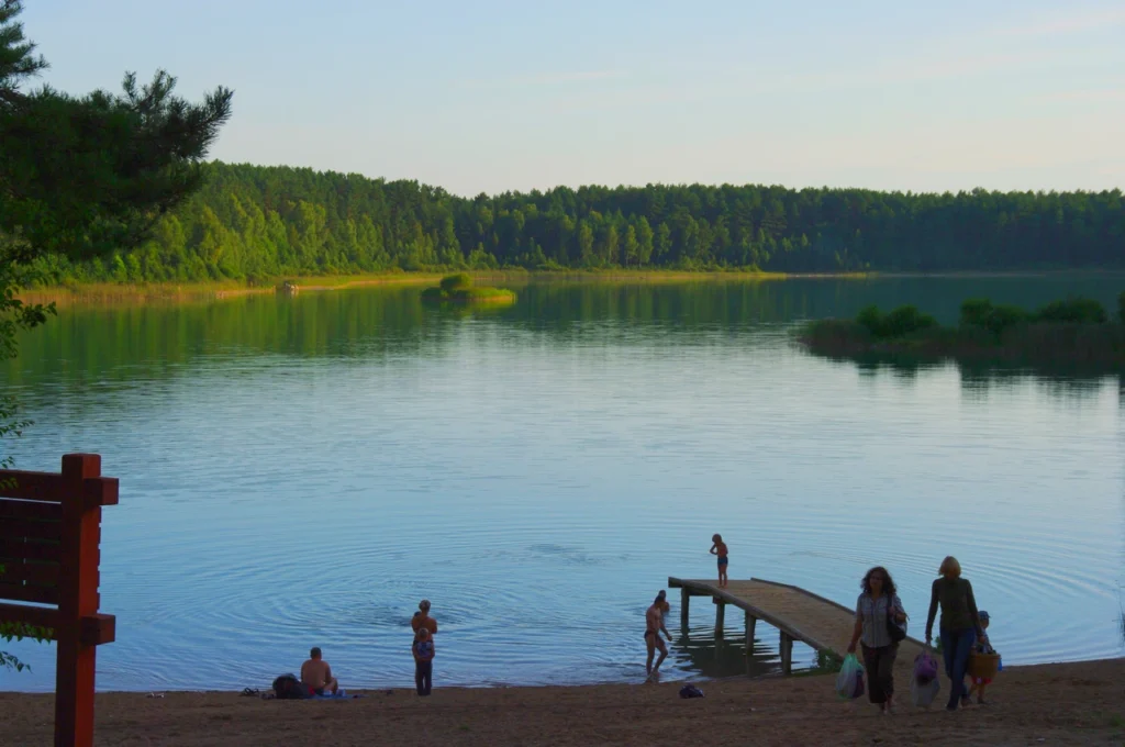 Rivers / Lakes 29