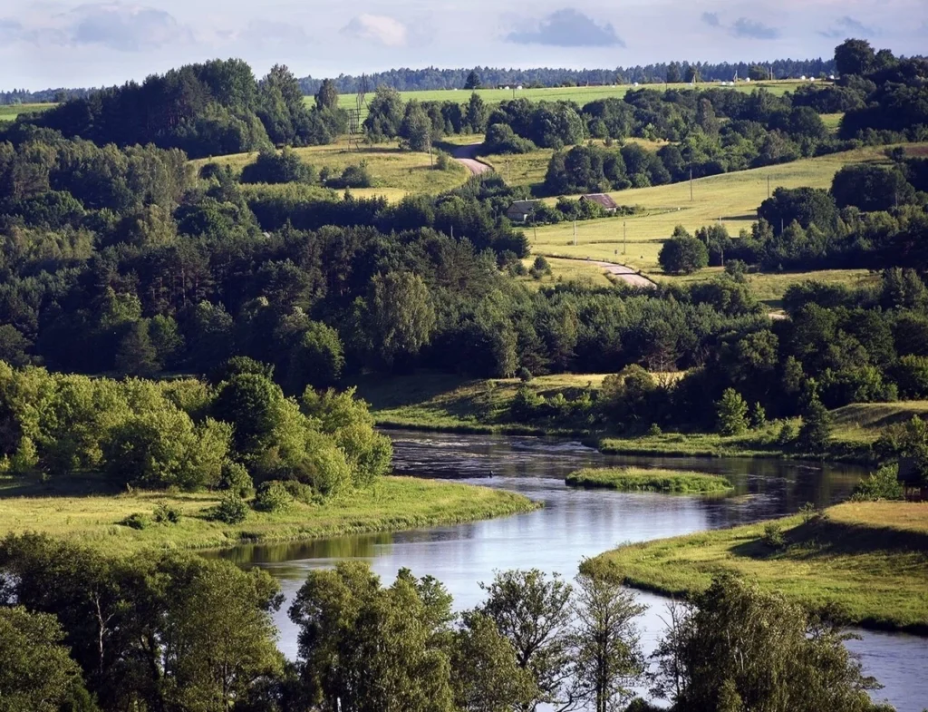Rivers / Lakes 30