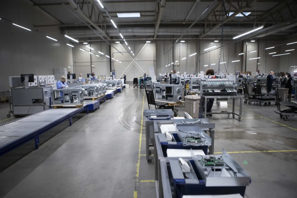 Warehouses / Factories / Industrial Areas 23