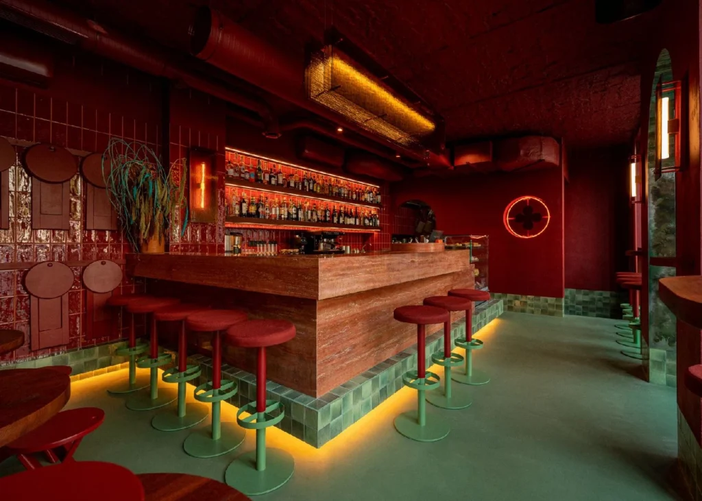 Restaurants 6