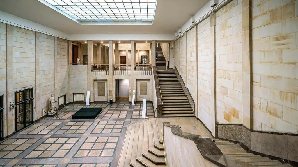Event Spaces 6