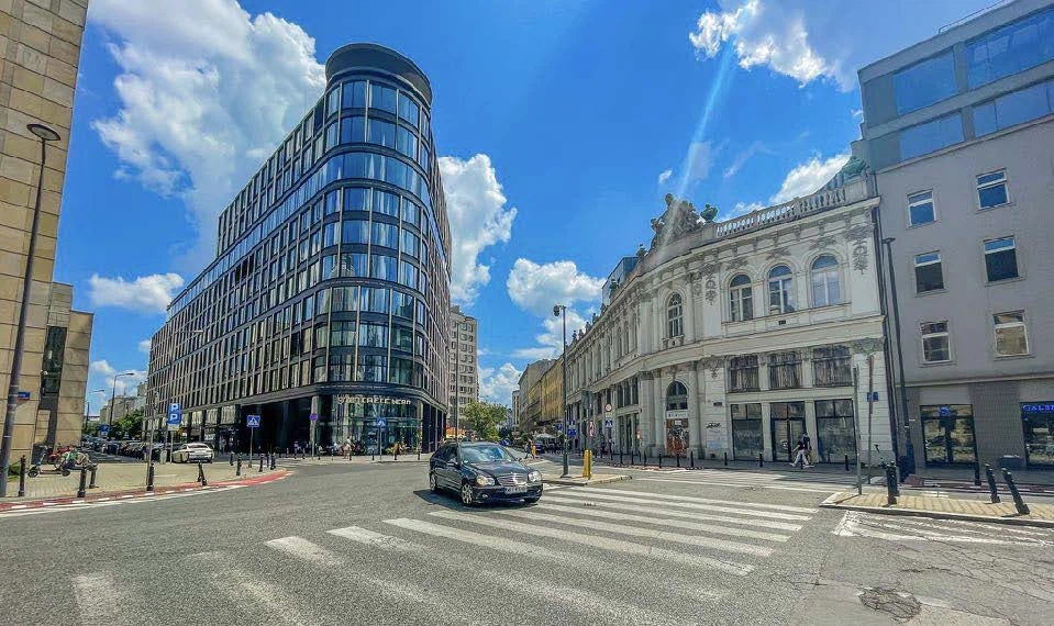 Modern City Streets 13